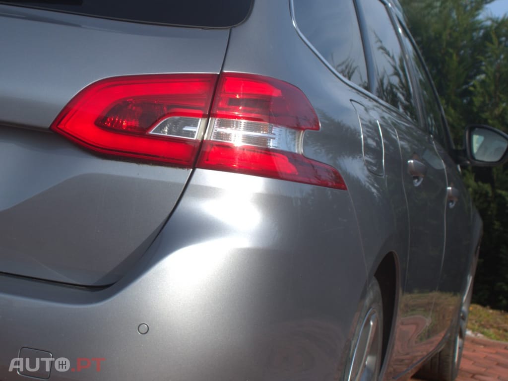 Peugeot 308 SW 1.5 BlueHDi Allure