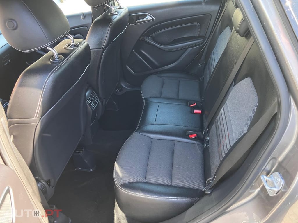 Mercedes-Benz B 200 7G-DCT Edition