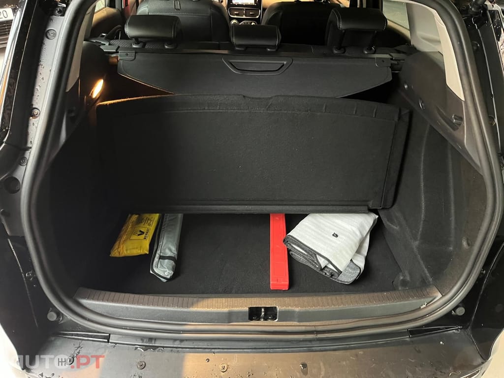 Renault Clio Sport Tourer Tce Limited 
