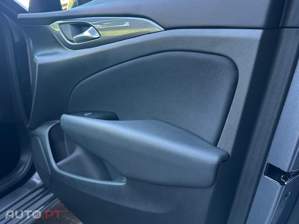 Opel Insignia 1.5 D Business Edition