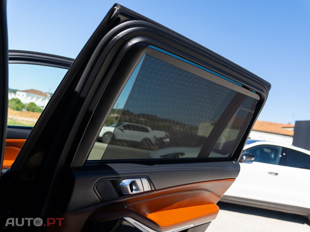 BMW X7 M50d