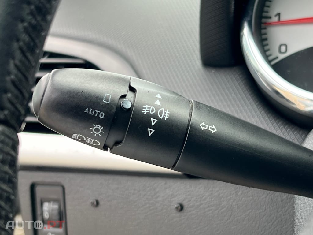 Peugeot 207 1.4 16V Sport