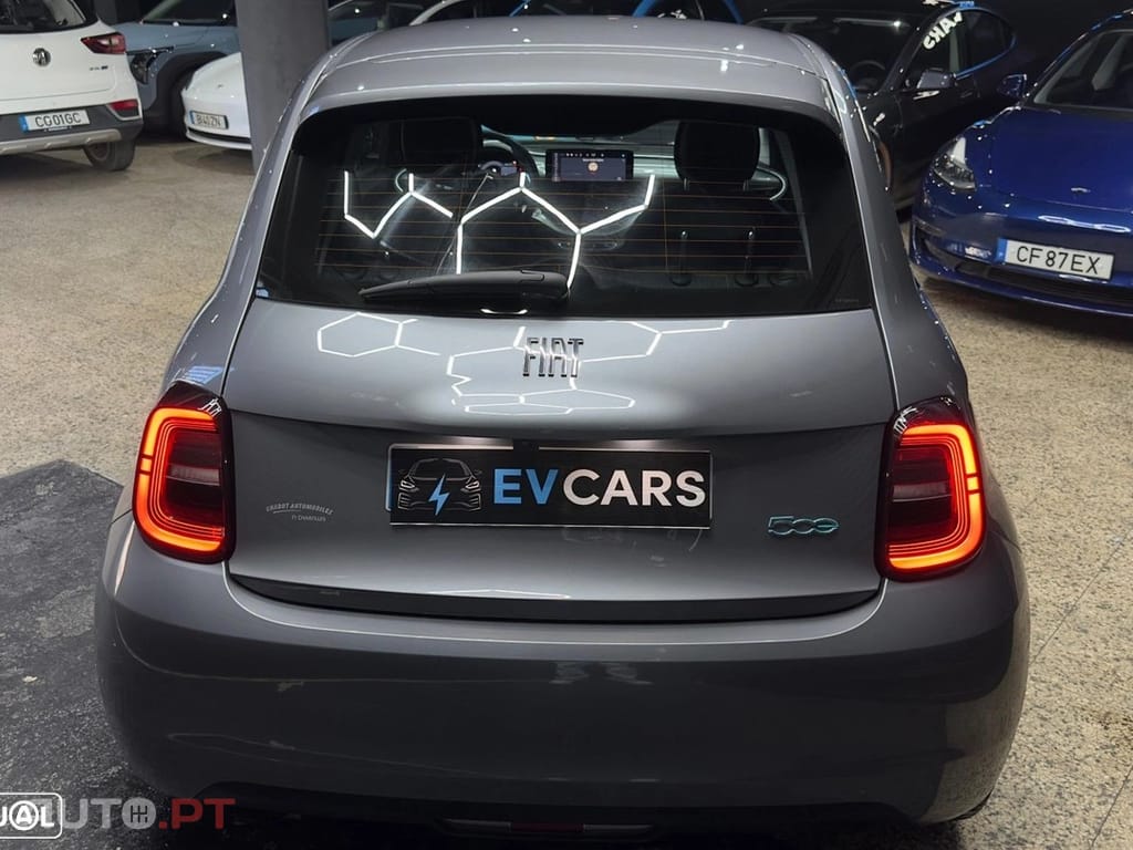 Fiat 500e 42 kWh Icon