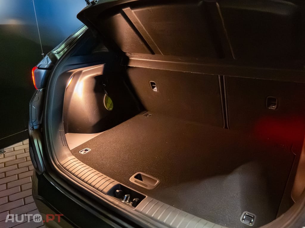 Hyundai Kauai 1.6 CRDi Premium 7DCT