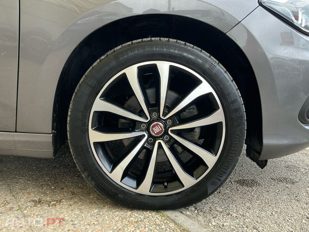 Fiat Tipo Station Wagon 1.6 M-Jet Lounge