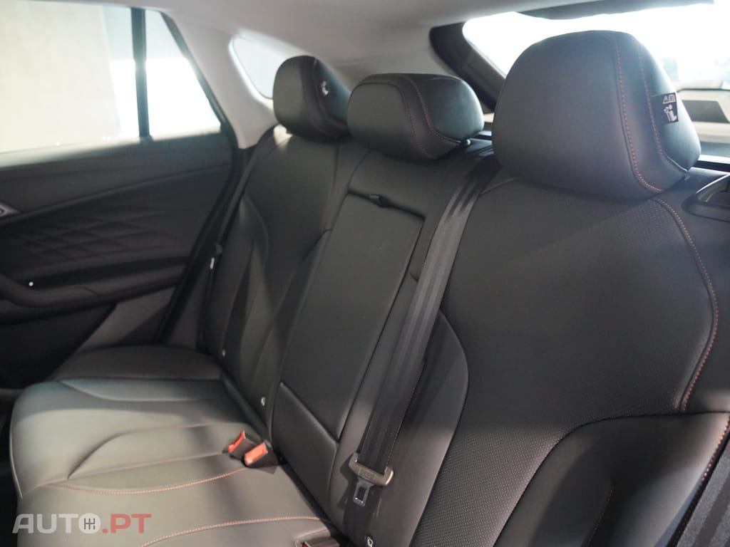 MG HS 1.5 T-GDI Plug In Hybrid Luxury