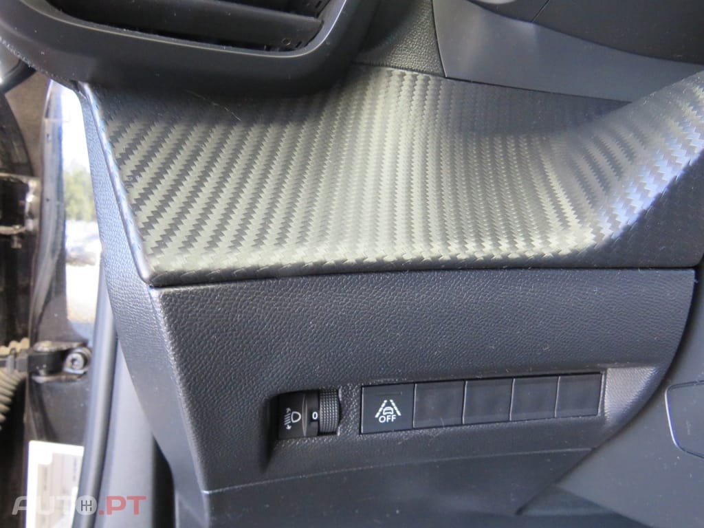 Peugeot 2008 1.5 BlueHDi Allure