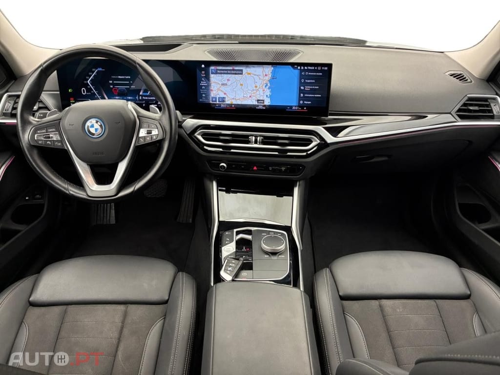 BMW 320 e Touring xDrive Business Design