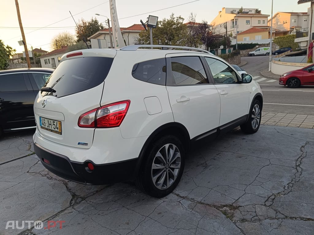 Nissan Qashqai +2 1.5 dCi Tekna Sport 17
