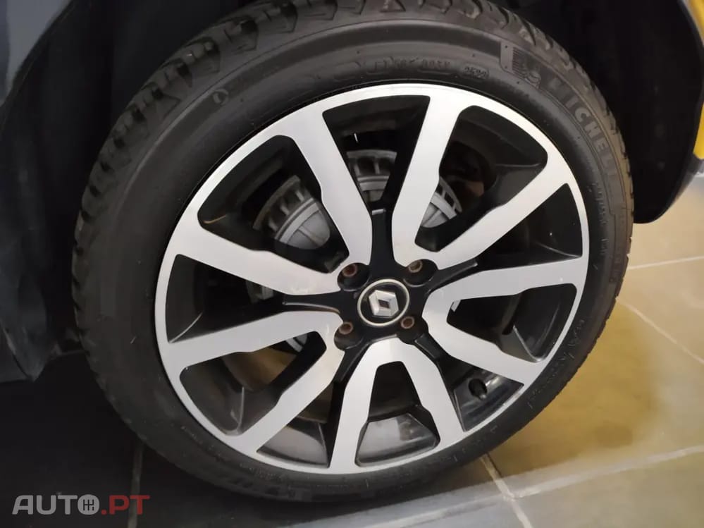 Renault Twingo 1.0 SCe Limited EDC