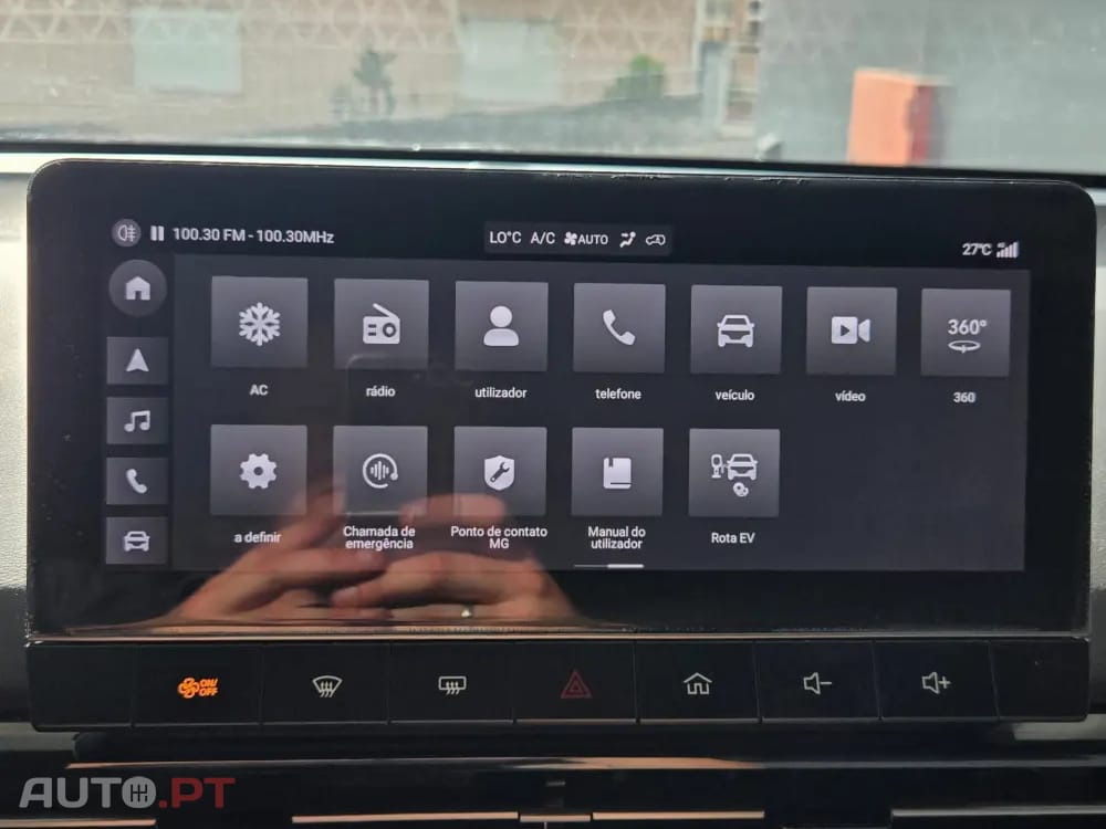 MG MG4 64 kWh Luxury