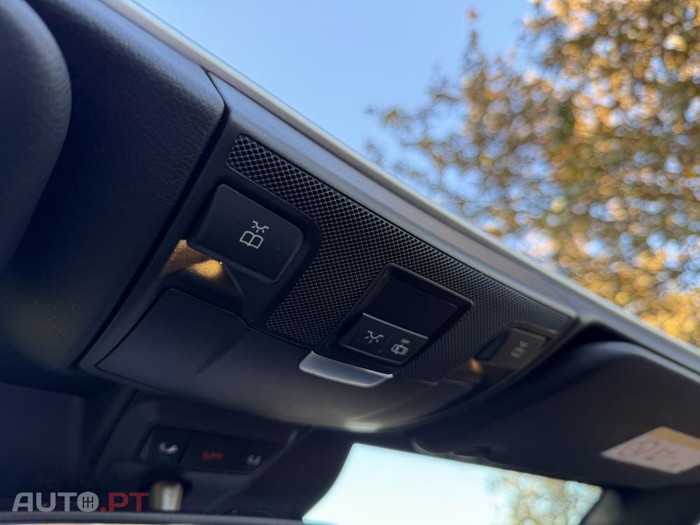 Mercedes-Benz C 250 9G-TRONIC AMG Line