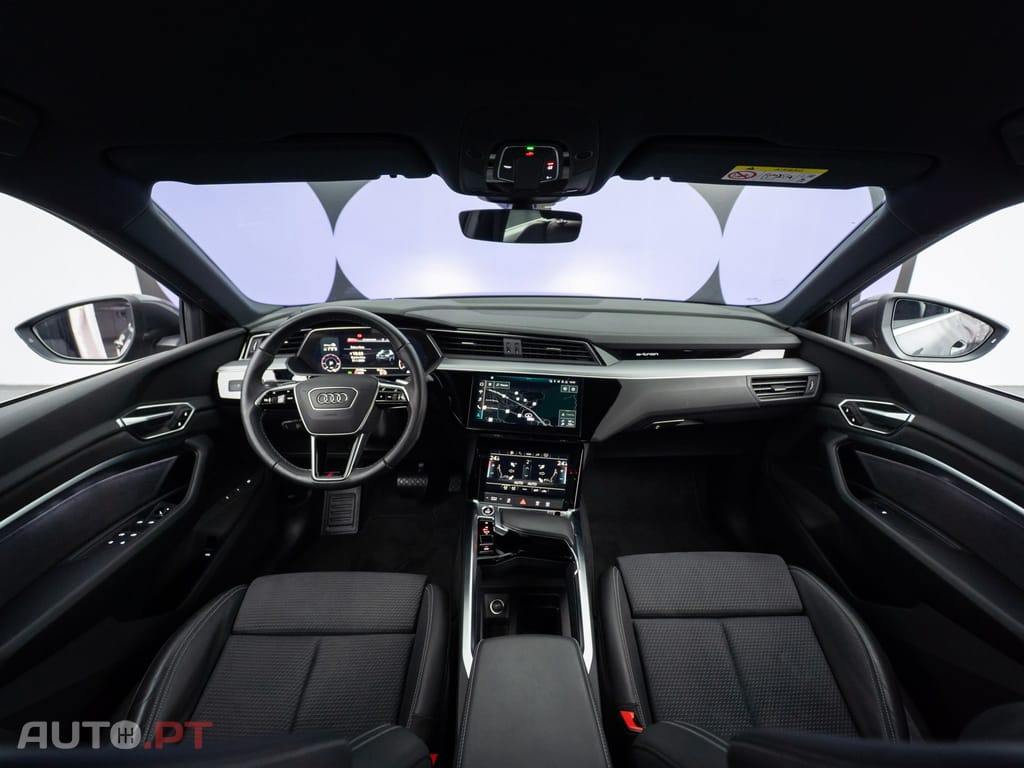 Audi E-Tron 55 quattro S line