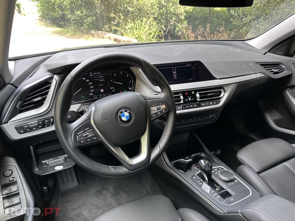 BMW 216 d Line Sport
