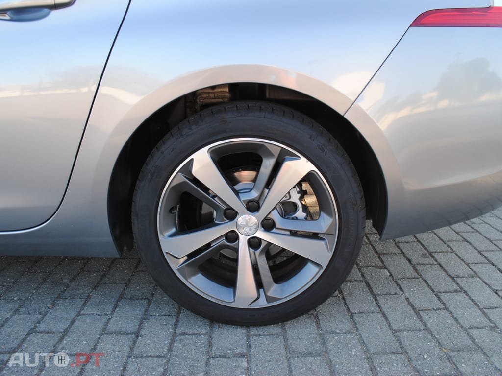 Peugeot 308 SW 1.6 BlueHdi Allure