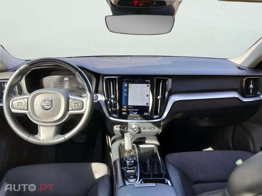 Volvo V60 2.0 T8 AWD TE Momentum