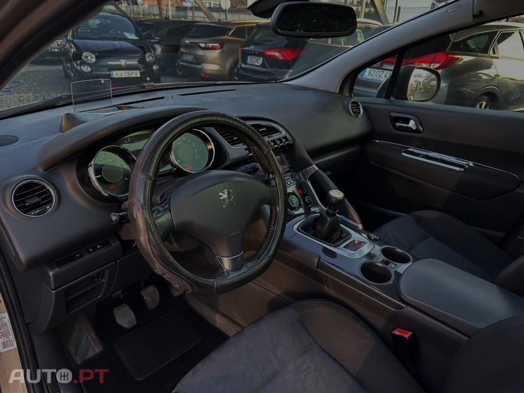 Peugeot 3008 1.6 HDi Sport JLL18