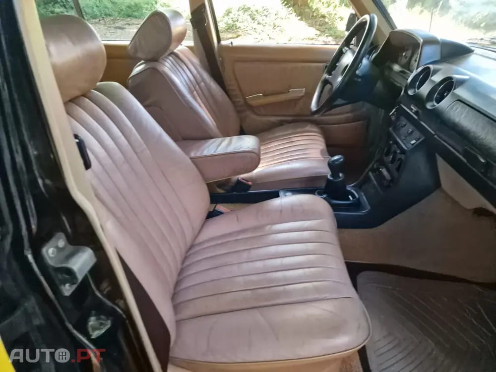 Mercedes-Benz 240 ND