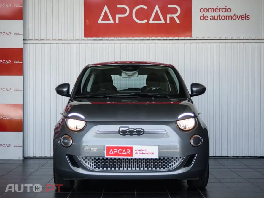 Fiat 500e 42 kWh Icon
