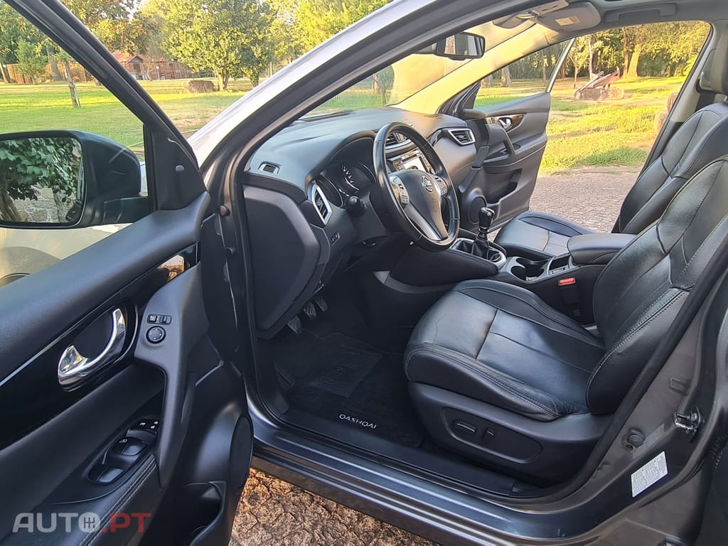Nissan Qashqai 1.5 dCi Tekna