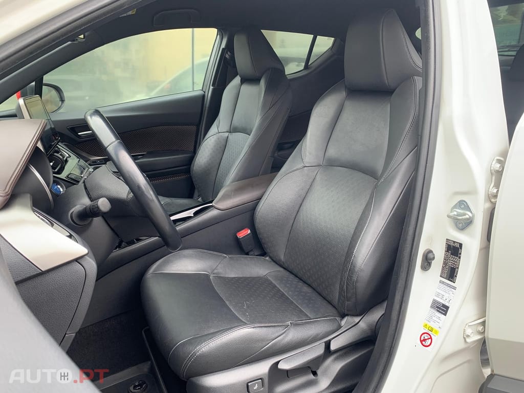 Toyota C-HR 1.8 Hybrid Exclusive+Pack+Luxury