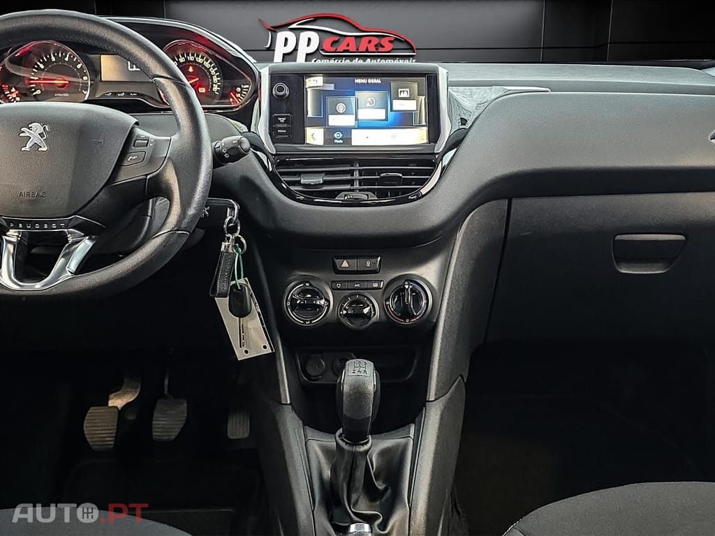 Peugeot 208 1.2 VTi Allure