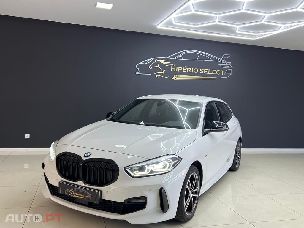 BMW 116 d Pack Desportivo M