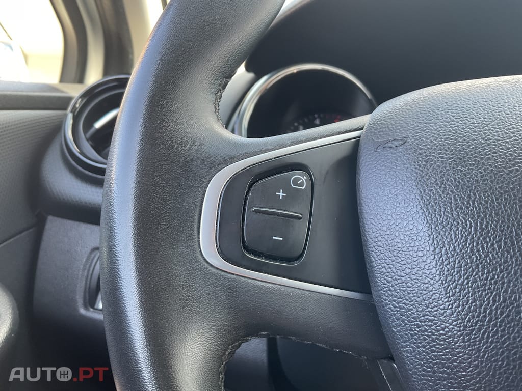 Renault Clio 1.5 dCi Limited
