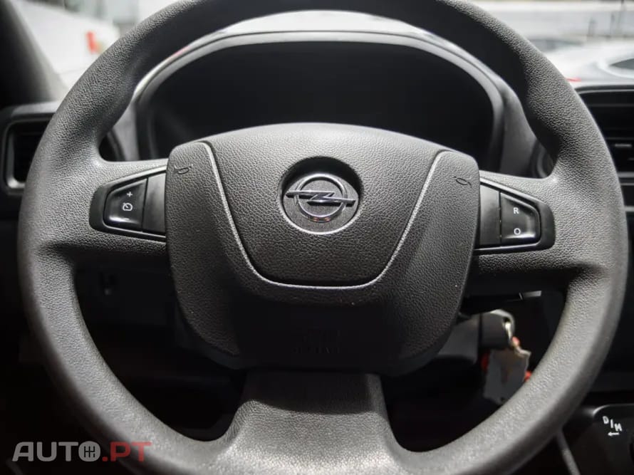 Opel Movano L3H2 DPF 2WD VA Auto