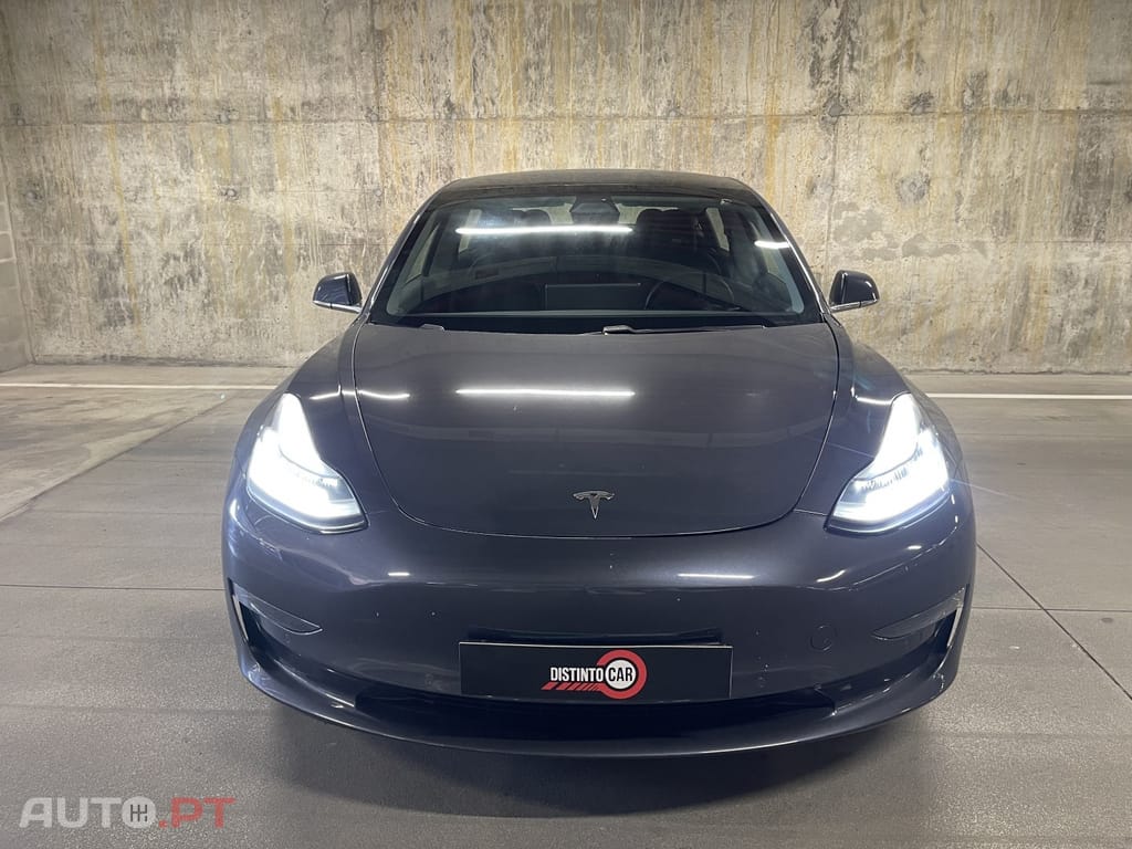 Tesla Model 3 Long-Range Dual Motor AWD
