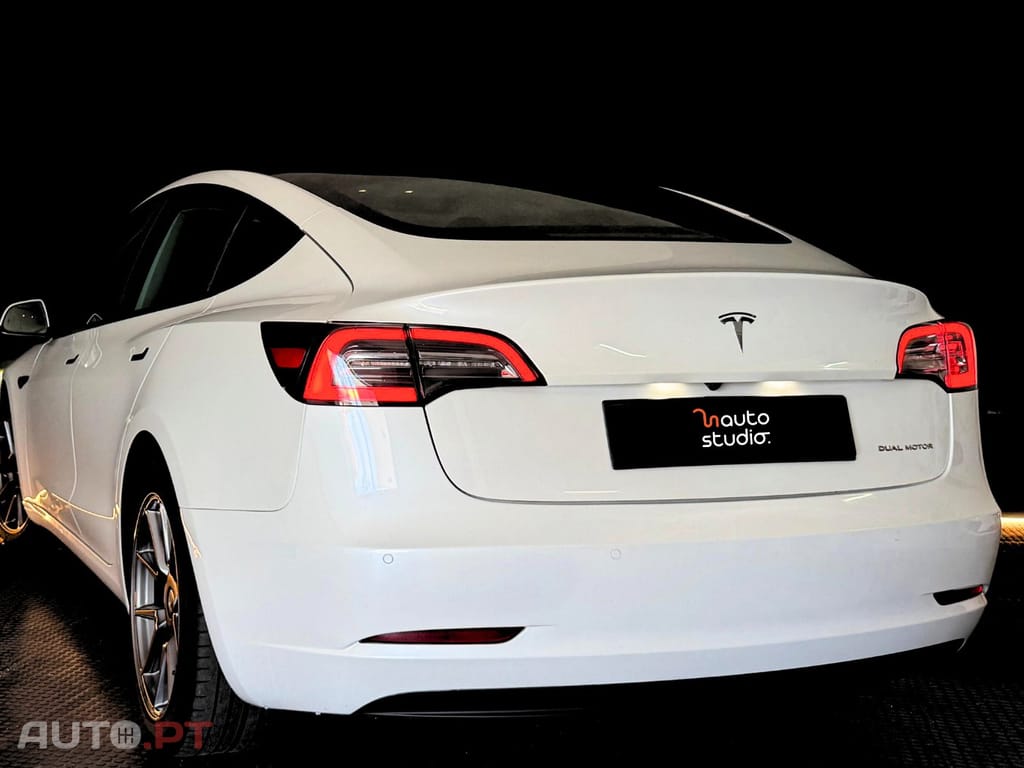 Tesla Model 3 Long Range Dual Motor