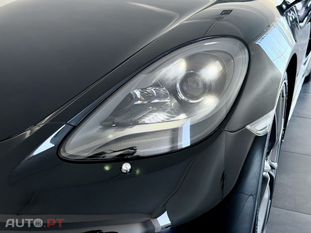 Porsche 718 2.0