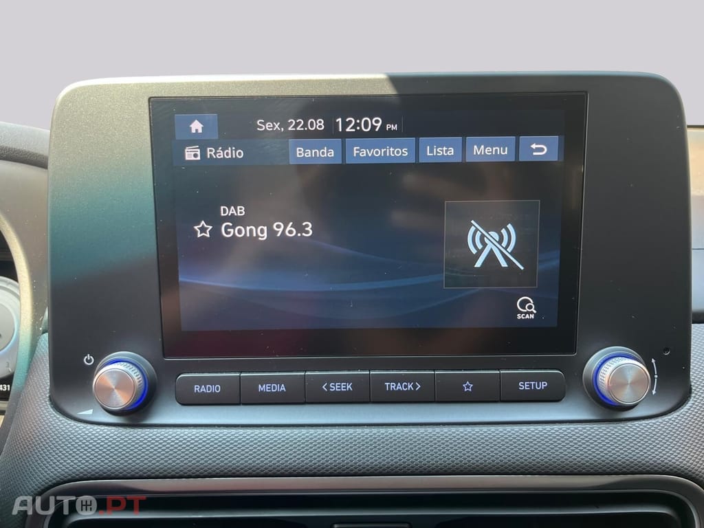 Hyundai Kauai Select I.V.A DEDUTIVEL