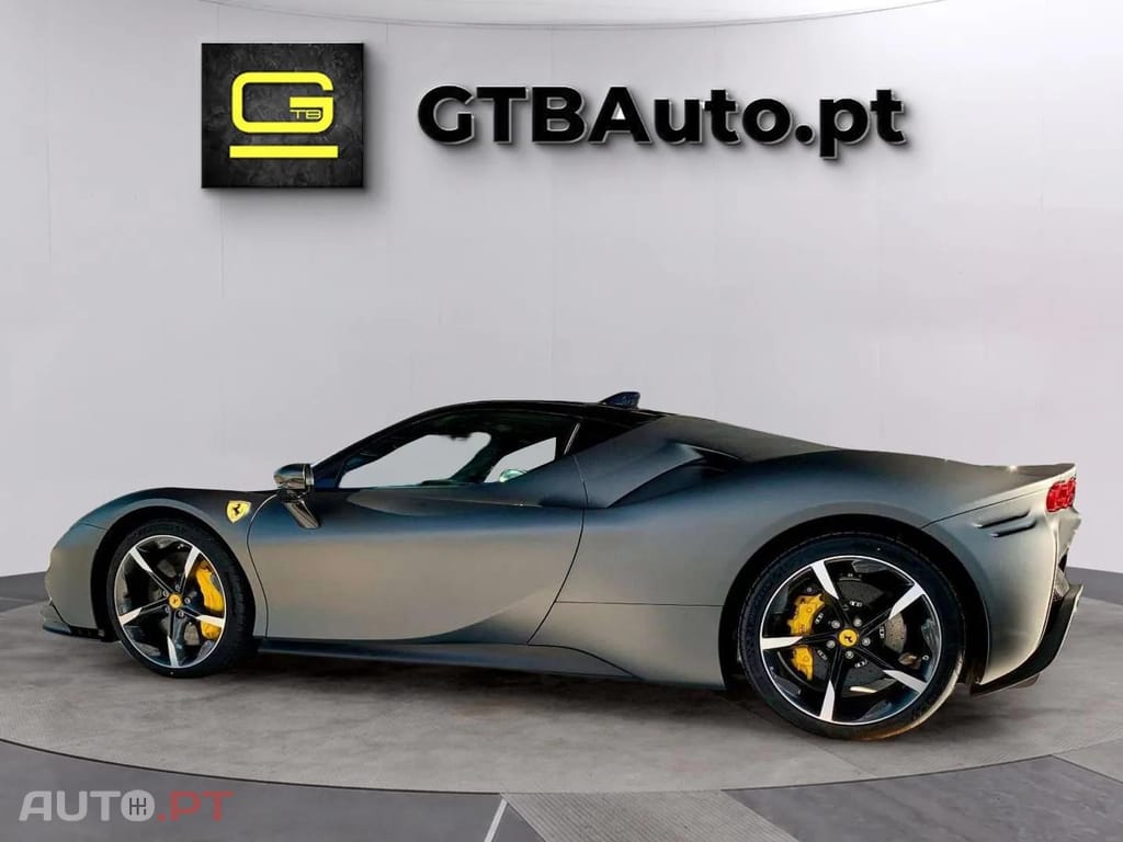 Ferrari SF90 Stradale Carbon/Lift/Racing