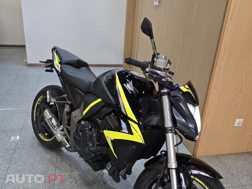 Honda CB black edition