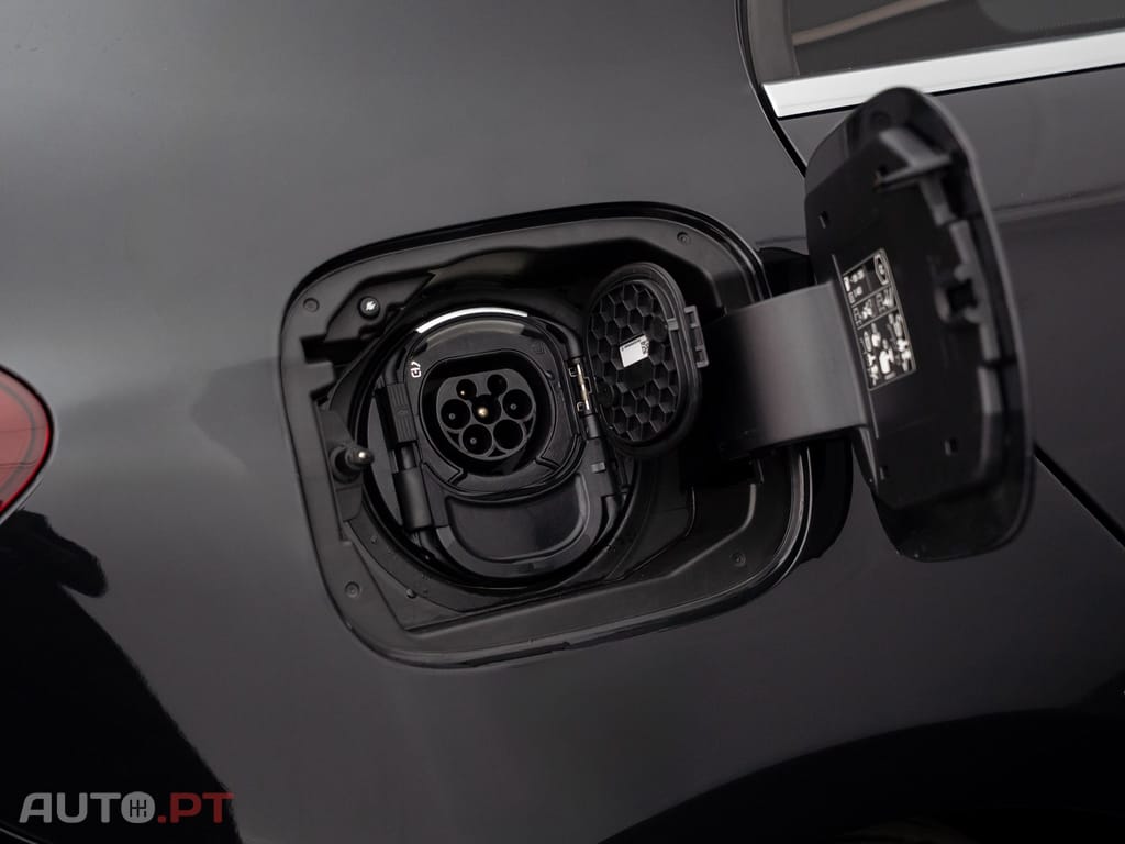 Mercedes-Benz A 250 e Style Plus