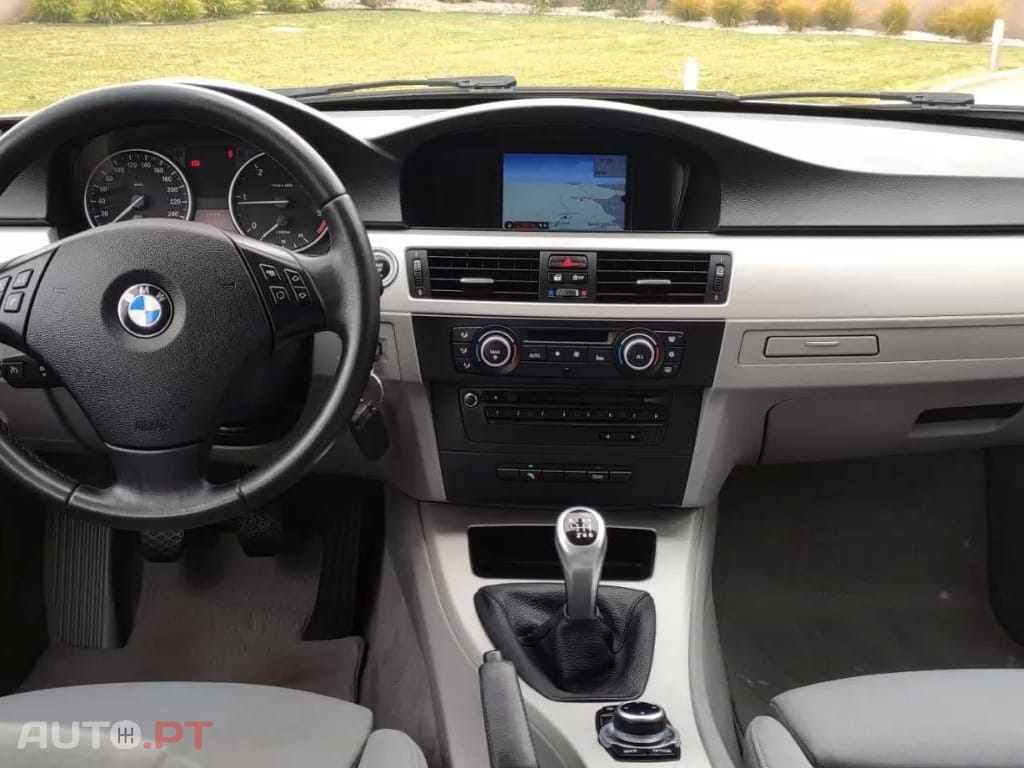 BMW 318 d Touring