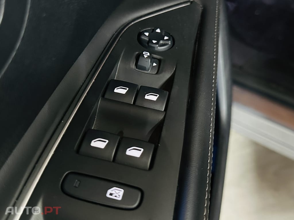 Peugeot 3008 1.2 PureTech Allure
