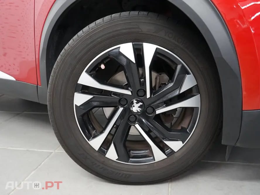Peugeot 2008 1.2 PureTech Allure Pack