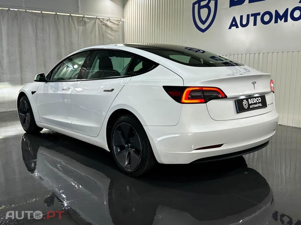 Tesla Model 3 Long Range AWD Dual Motor