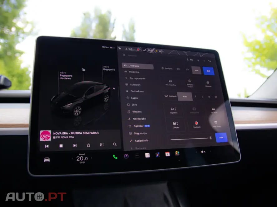 Tesla Model Y Outro