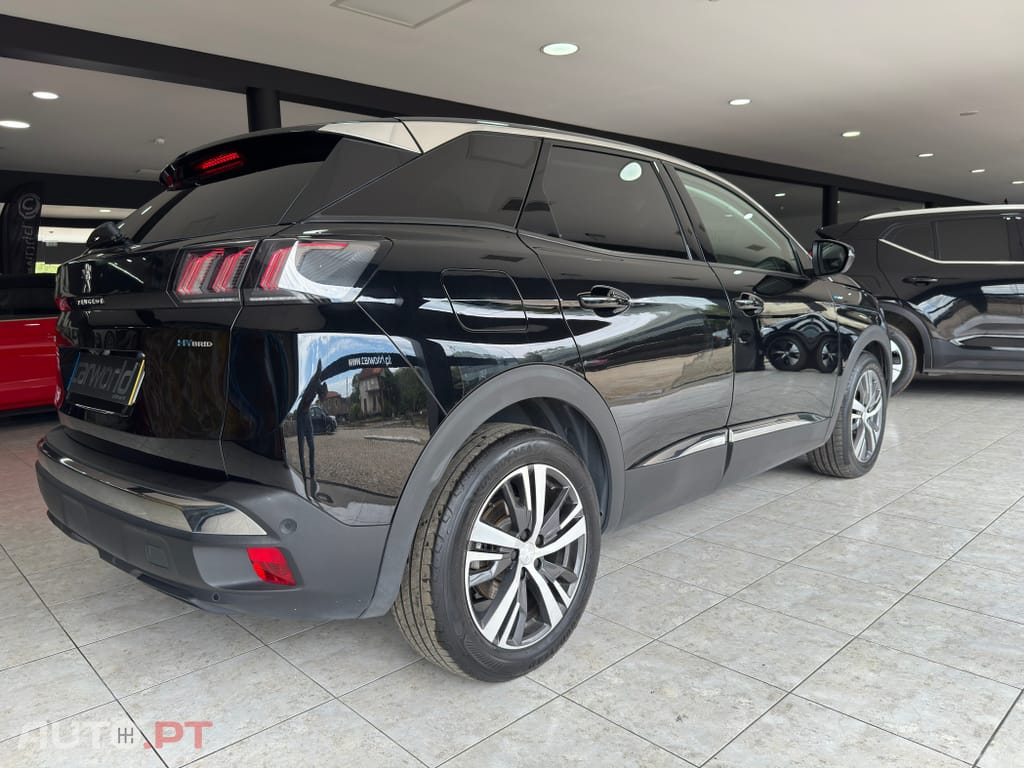 Peugeot 3008 1.6 Hybrid Active Pack e-EAT8
