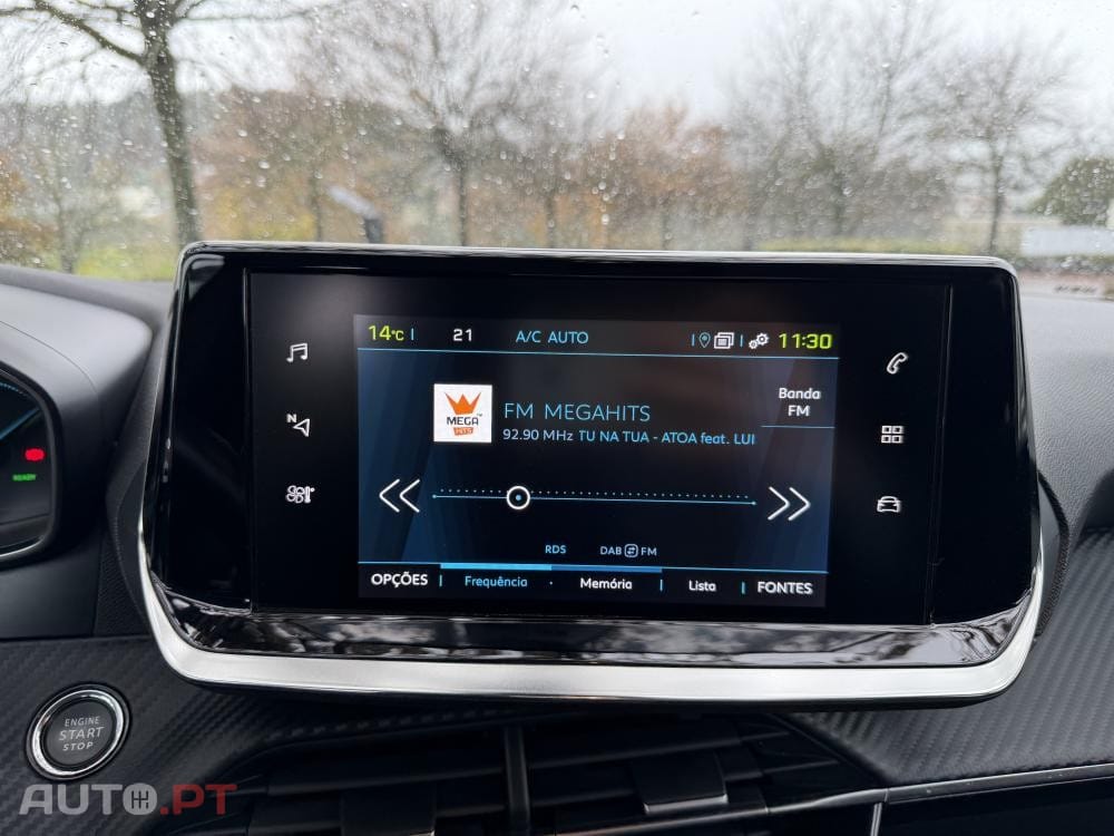 Peugeot E-208 50 kWh Allure Pack