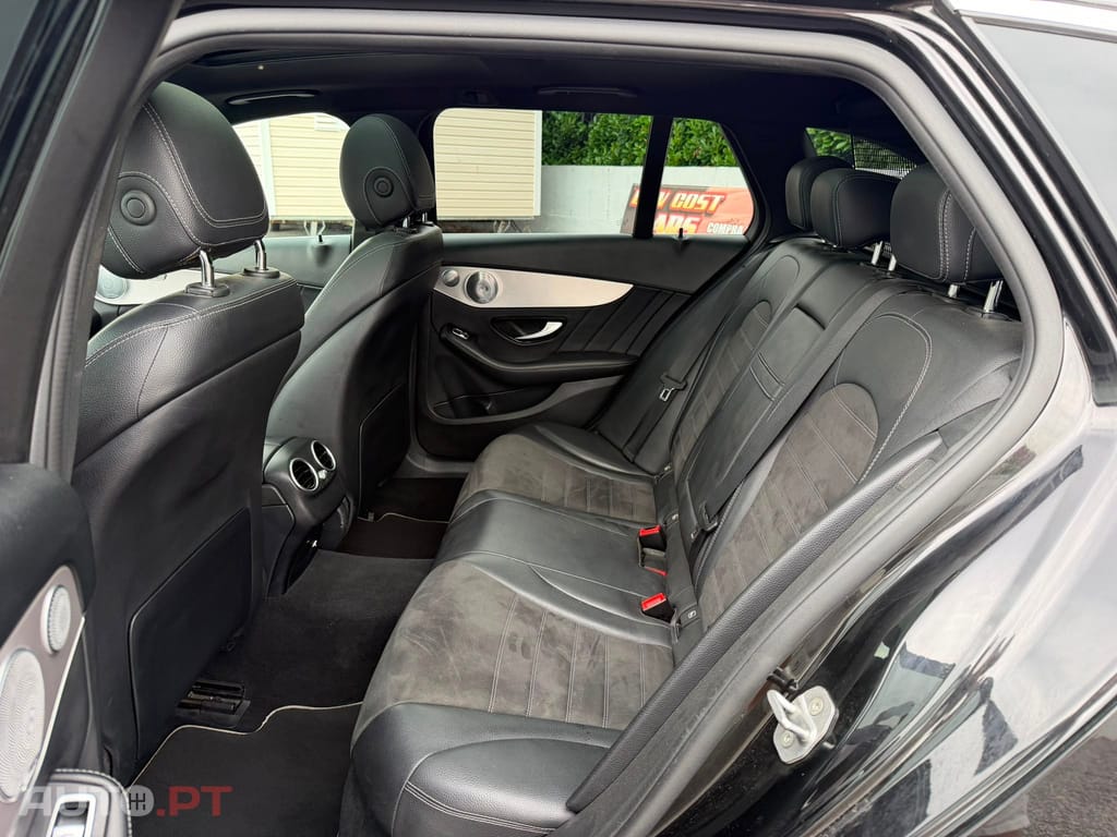 Mercedes-Benz C 300 de AMG Line