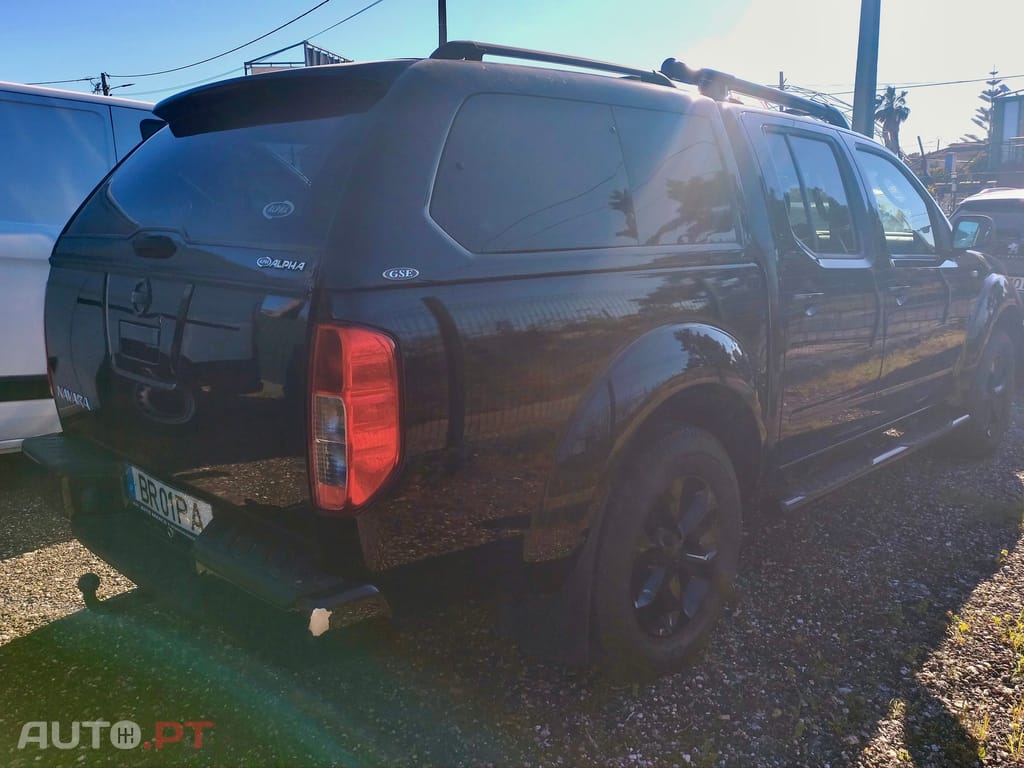 Nissan Navara 2.5 dCi CD LE Premium