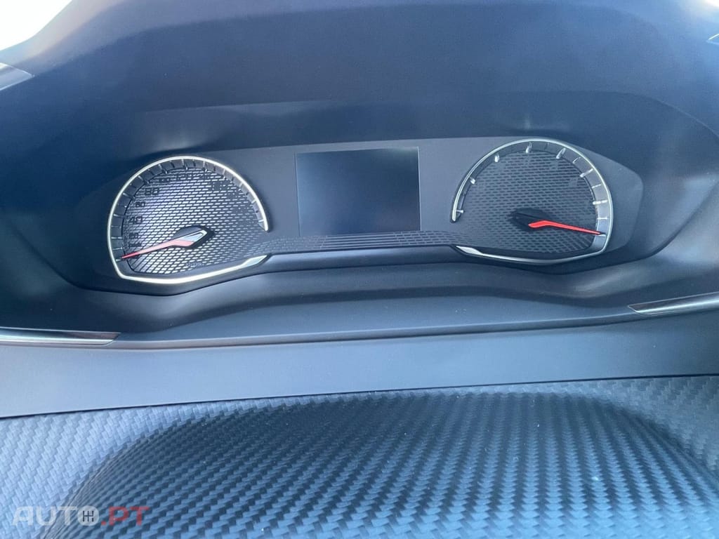 Peugeot 2008 1.2 PureTech Style