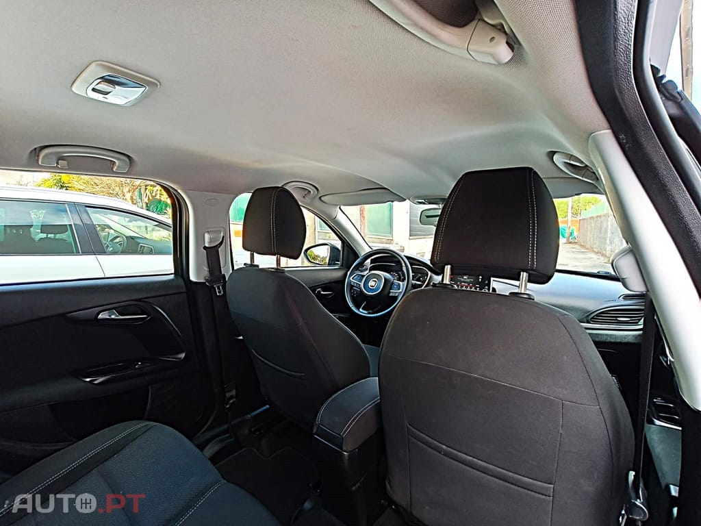 Fiat Tipo 1.6 M-Jet Lounge