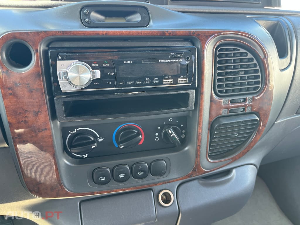 Ford Transit Outro