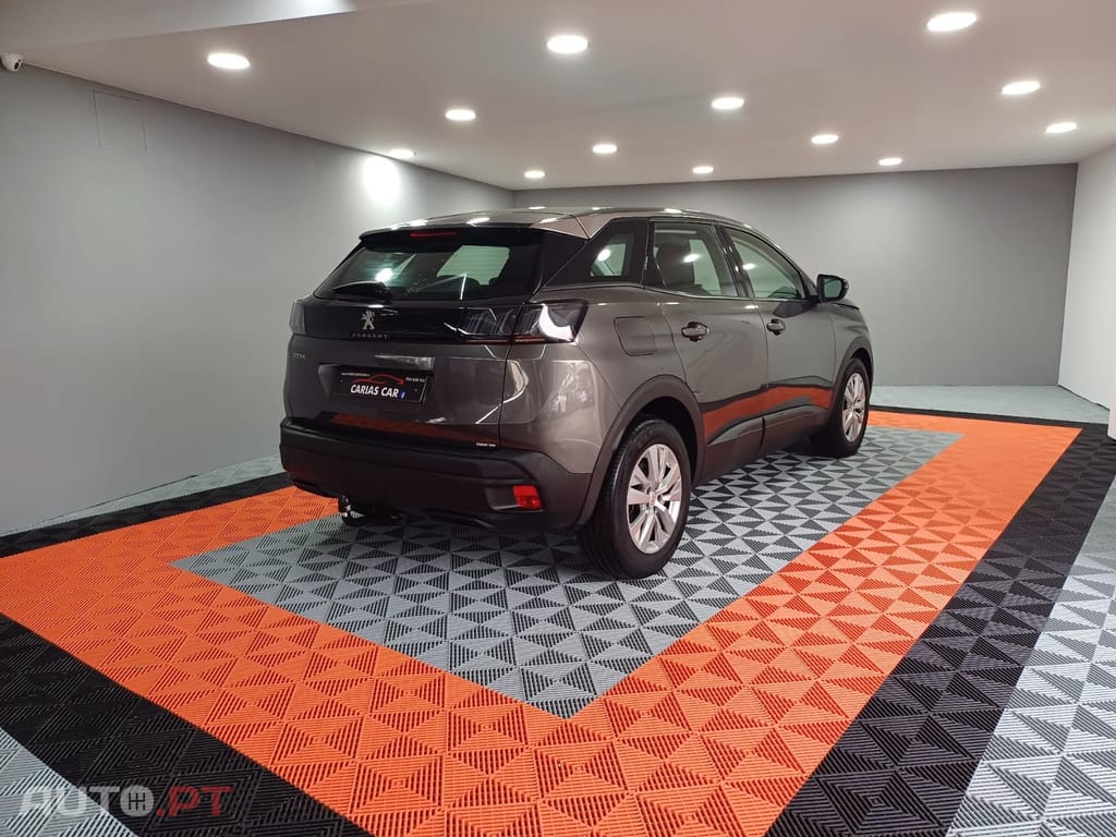Peugeot 3008 1.5 BlueHDi Allure EAT8