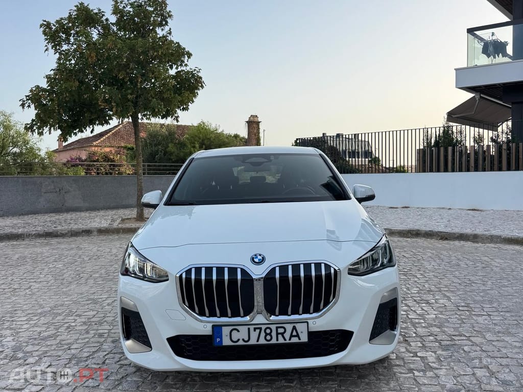 BMW 225 Xe xdrive m sport